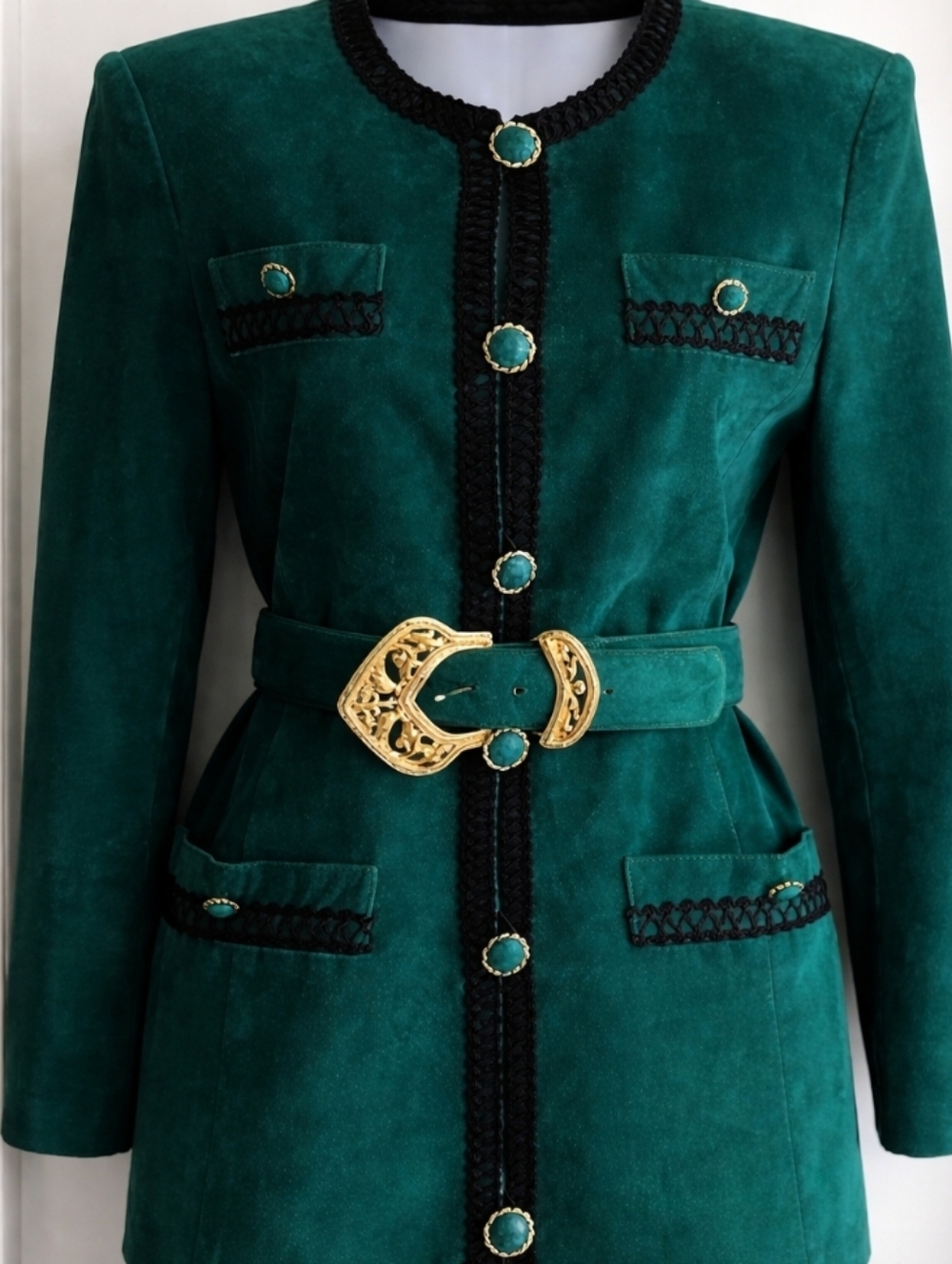 ⭐️ Host Pick ⭐️Danier Leather |  Suede Green Belted Skirt Set - Picture 14 of 14